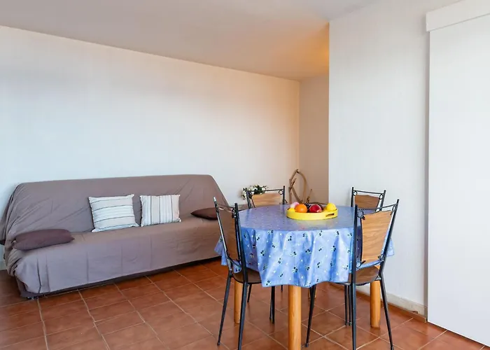 Le Palazzo Del Mar-14 By Interhome *